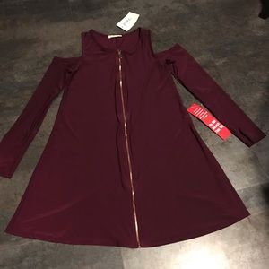Mulberry Cold Shoulder Zipper Front Dress small